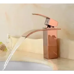 Torneira Cascata Banheiro Misturador Rose Gold Quadrada Tubrax - 2 Torneira Cascata Banheiro Misturador Rose Gold Quadrada Tubrax - 2