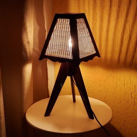 Abajur Rustico Tripé Tabaco Decoração Sala Quarto Hall
