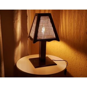 Abajur Rustico Cúpula Triangulo Sala Quarto Iluminação