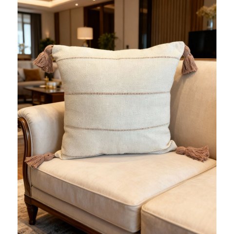 Capa de Almofada Rústica em Algodão 4 Listras com Pompom Rosê/cru