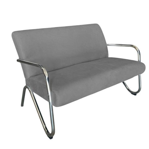 Namoradeira Decorativa Bela Suede Cinza Braço Cromado