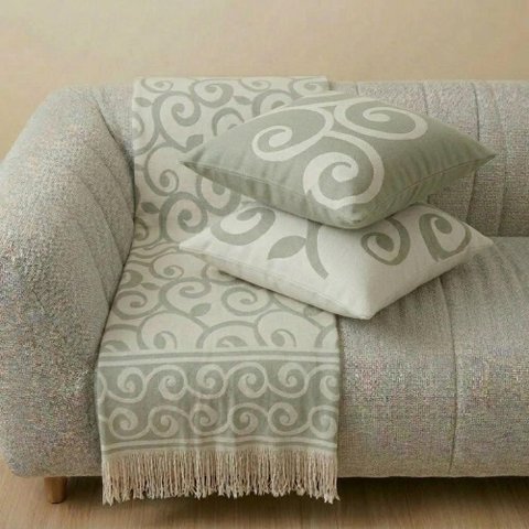 Kit Manta e Almofadas Decorativas para Sofá Arabesque Verde Relva - Nexta Casa