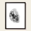Ver imagem 1 de Quadro Decorativo Lua em MDF com Moldura Preta 42x32cm 14224-1 Mart