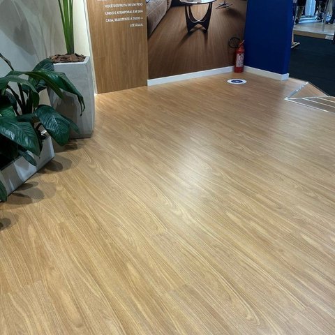 Piso Laminado Quick Step Vision Imbirema FVIW7828 Cx 2,71m²