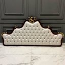 Ver imagem 2 de Cabeceira de Cama Casal Luis Xv Amélie Marrom com Estofado Branco Perolado e Detalhes Dourado