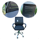 Ver imagem 6 de Cadeira Secretaria Modelo Confort Zebrada com Tela Mesh Base Cromada e Rodinhas