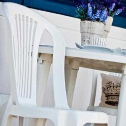 Cadeira Plástica Bistrô Branca - 4 Cadeira Plástica Bistrô Branca - 4