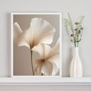 Ver imagem 1 de Quadro Decorativo Flores Sofisticadas Branco e Bege 45x34cm - com Vidro:moldura Branca