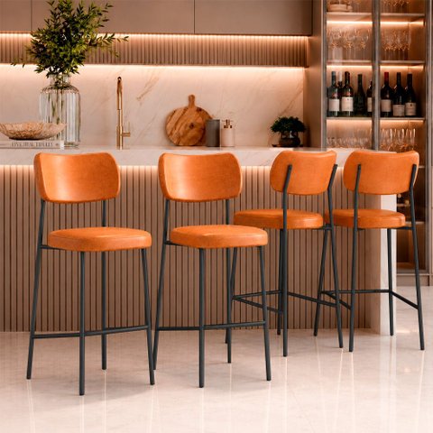 Kit 4 Banquetas Baixa Sala de Jantar Lisa Pés Preto PU Caramelo m² - Monari Design
