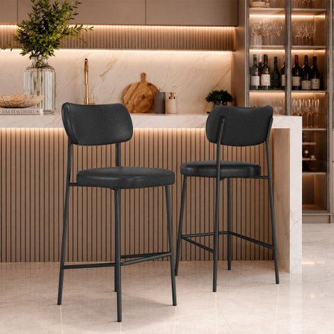 Kit 2 Banquetas Alta Sala de Jantar Lisa Pés Preto PU Preto m² - Monari Design