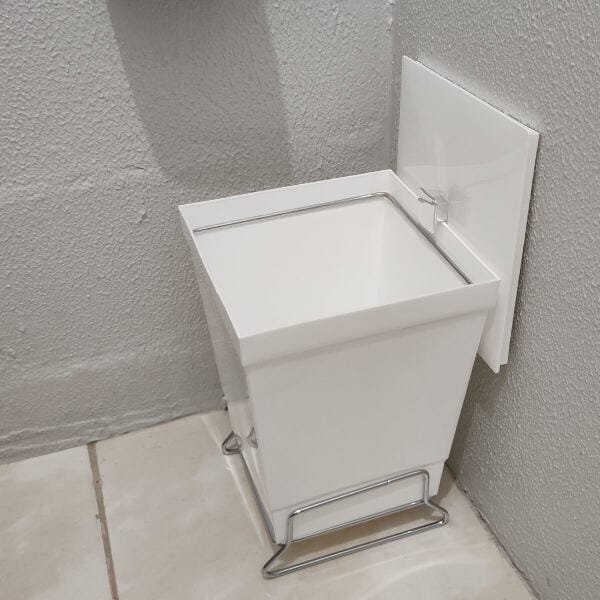 Lixeira Para Banheiro Plástica 6,5l Cesto De Lixo Com Tampa Branca - 4