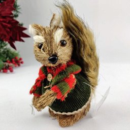 Esquilo Femea Palha Decoração Natal Luxo 18x11cm Enfeite P - 2