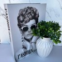 Ver imagem 2 de Decoração sala quarto livro fake + vaso branco moderno