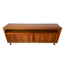 Ver imagem 2 de Rack Ripado com Portas de Correr Peroba Rosa