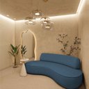Ver imagem 2 de Sofá Curvo 2 Lugares Orgânico Escritório Recepção Sala Amsterdã 130cm Linho - Doce Sonho Móveis