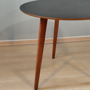 Ver imagem 3 de Mesa de Jantar Redonda Júlia de 90cm Preta - Pés em Madeira Maciça