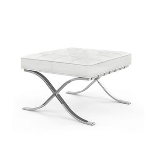 Puff Barcelona Cromado em Couro Natural Branco Cor Branco