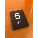 Ver imagem 2 de KIT 10 PLACAS BRAILE PS DO 5° ANDAR ELEVADOR PRETO