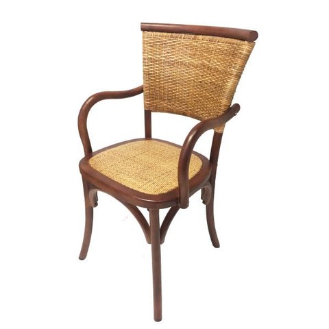 Cadeira Paris com Encosto em Palha. com Braço. Assento em Rattan Natural. Cor Castanha