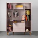 Ver mais imagens de Kit Quarto Infantil com Pés Retrô Mel - Cômoda Elfe 4 Gavetas + Guarda-Roupa Elfe + Berço Mini Cama