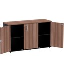 Ver imagem 3 de Armário Baixo Credenza PE25 Pandin 121,50 cm (largura) em MDP Cor Walnut e Preto com Três Portas