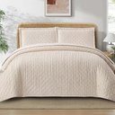 Ver imagem 1 de Kit Cobre Leito Elegance Queen Percal 300 Fios Colcha Matelassê Plissado 3 Peças Bege