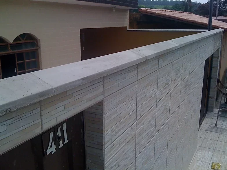 Ver mais imagens de Forma de Aço Molde Chapéu Trapézio Pingadeira Muros 17x80cm