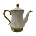 Ver imagem 5 de Jogo de Xicaras com Bule para Chá e Café com Base Giratória em Porcelana Branca com Dourado