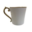 Ver imagem 3 de Jogo de Xicaras com Bule para Chá e Café com Base Giratória em Porcelana Branca com Dourado