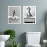 Kit 2 Quadros Decorar Banheiro - Girafas 45x34cm - com Vidro:moldura Branca - 2