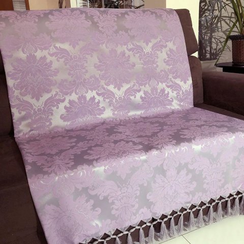 Manta para Sofá em Tecido Jacquard Medalhão 190x140cm