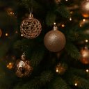 Ver imagem 2 de Kit 18 Bolas de Natal Champanhe Luxo 6cm Mistas com Glitter, Estrela, Arabesco e Vazado
