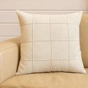 Ver imagem 1 de Capa de Almofada Tecido Boucle Drapeada Cores 50x50cm - Bege Claro