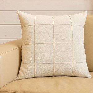 Capa de Almofada Tecido Boucle Drapeada Cores 50x50cm - Bege Claro