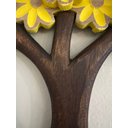 Ver imagem 3 de Árvore Decorativa de Madeira Artesanal Amarela