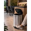 Ver imagem 4 de Lixeira Deca Quadrada com Pedal Suprema Inox 28l – 1005.qua.28.inx