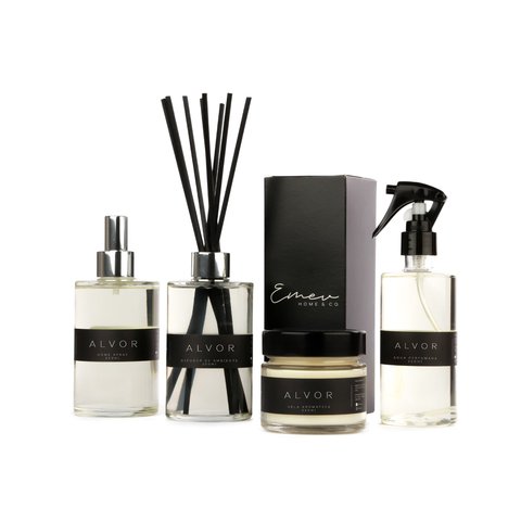 Kit Home Spray + Difusor de Ambiente + Água Perfumada + Vela Aromática Premium Pera Adocicado 250ml