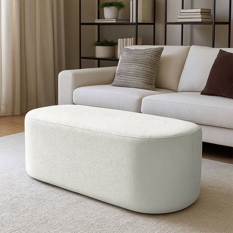 Puff Michael Orgânico Oval Curvo Redondo para Sala Confortável e Reforçado Bouclé