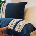 Ver imagem 4 de Kit 2 Almofadas Atelier Renda Azul Marinho