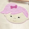Tapete Infantil Premium Formato Menina Livia Rosa 75cm x 64cm - 1