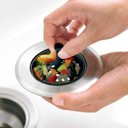 Ver imagem 2 de Ralo de Pia com Cesto Inox e Silicone