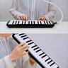 Escaleta Melódica Preta com 32 Teclas, Ideal para Iniciantes e Crianças em Aulas de Música - 2