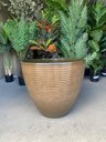 Ver mais imagens de Vaso De Planta Grande Decorativo Para Sala Auto Brilho e Leve 47cm (Liso/Marrom-Escuro)