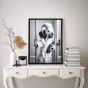 Ver imagem 2 de Quadro Decorativo de Banheiro - Cachorrinha Dachshund 24x18cm - com Vidro:moldura Preta