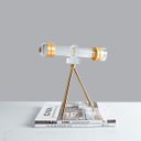 Ver imagem 4 de Telescópio Luneta Decorativo em Cristal com Base Dourada e Design Luxo - 31cm