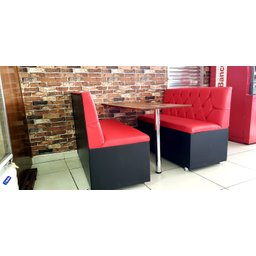 Conjunto com 2 Poltronas 1 Mesa - 2 Cores Vermelho e Preto - 3