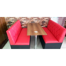 Conjunto com 2 Poltronas 1 Mesa - 2 Cores Vermelho e Preto - 4