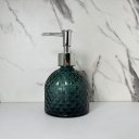 Ver imagem 2 de Porta sabonete líquido de vidro verde com trabalhado