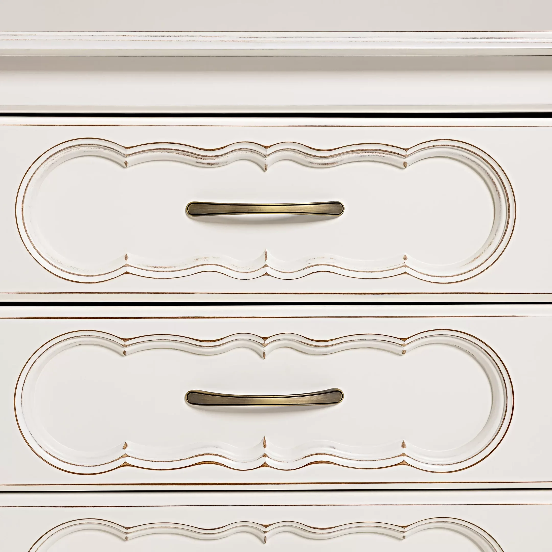 Ver imagem 3 de Cômoda Lilie Clássica | 8 Gavetas | Branco Provençal Cor:branco-provencal:branco-provencal