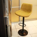 Ver imagem 5 de Kit 3 Banquetas Alta com Encosto Alto Estofada para Cozinha Ilha Giratória Roma Caramelo Vintage